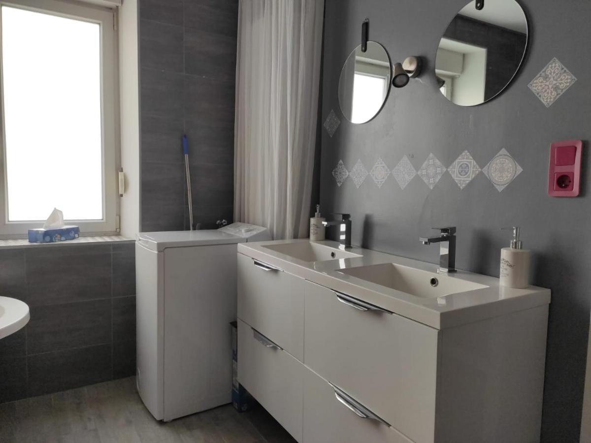 Appartement Cosy Centre-Ville Wifi Parking Charleville-Mezieres Ngoại thất bức ảnh