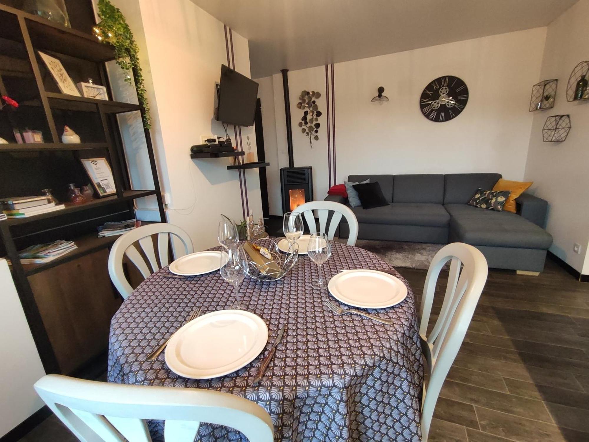 Appartement Cosy Centre-Ville Wifi Parking Charleville-Mezieres Ngoại thất bức ảnh